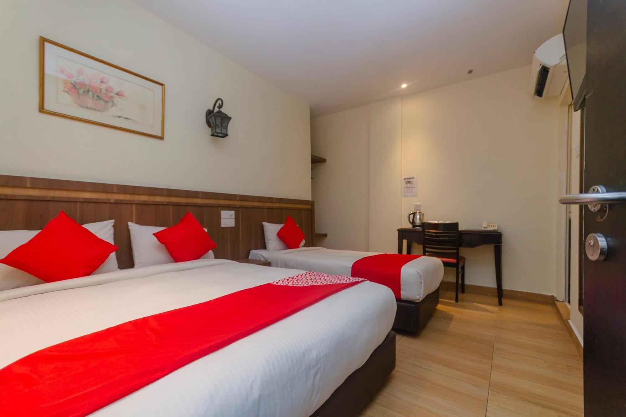 Super Oyo 596 The Vintage Hotel Johor Bahru Bagian luar foto